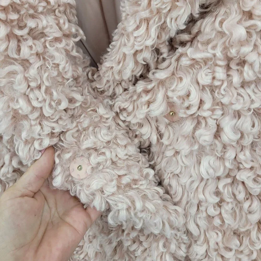 Tahari‎ Teddy Coat M Pink Vegan Faux Fur Curly Textured Jacket Barbiecore Comfy